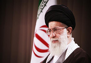 رهبر انقلاب: دشمن دروغ می‌گويد هدفش علی خامنه‎‌ای است/ فیلم