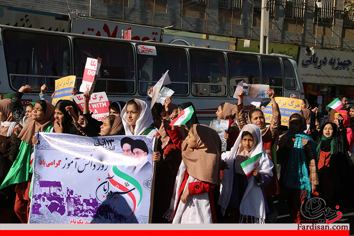 راهپیمایی باشکوه 13 آبان در شهرستان فردیس برگزار شد + عکس