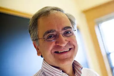 فیزیک دان ایرانی که جایزه 