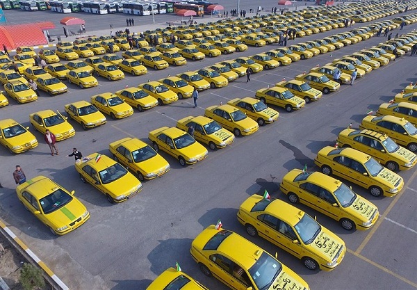 تاکسی های فرسوده در نظرآباد تعویض می شوند