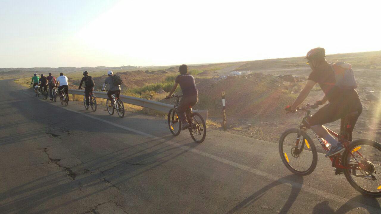 برگزاری همایش دوچرخه سواری به مناسبت عید غدیر در اشتهارد