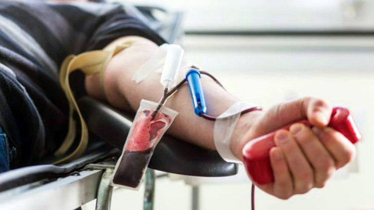 رشد یک درصدی مراجعه و اهدای خون در 4 ماه نخست سال 97/ جوانان بین 25 الی 35 سال، بیشترین اهدا کنندگان خون در البرز/ آمادگی 100 درصدی انتقال خون استان، برای بحران زلزله در کشور