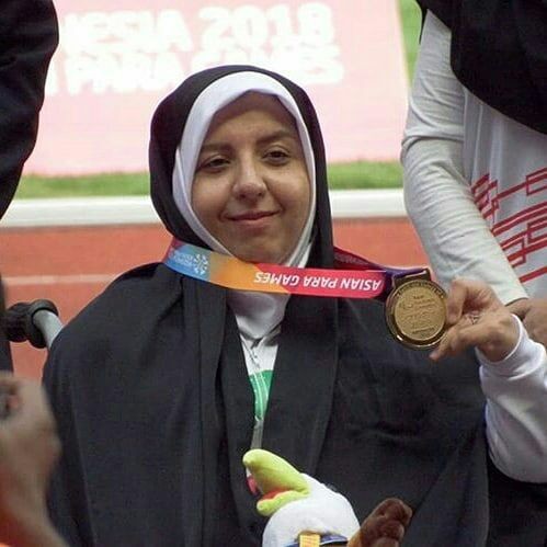 تنها بانوی چادری مسابقات جاکارتا که رکورد پرتاب دیسک آسیا را به نام ایران ثبت کرد/ وقتی بانوی طلایی کرج خط قرمزهای معلولیت را شکست/ دارابیان: هدفم رسیدن به پارالمپیک 2020 است