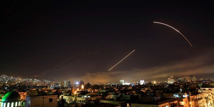 پدافند هوایی سوریه چندین هدف متخاصم را سرنگون کرد