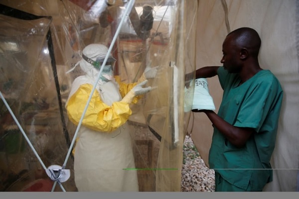یک چهارم از بیماری عفونی ابولا در کنگو شناسایی نمی شود//////////////////تولیدی