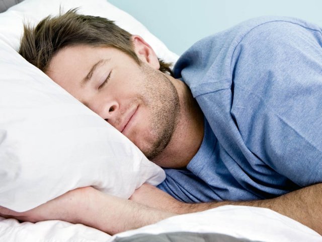 آیا خواب خوب در کاهش اشتها کمک می کند؟