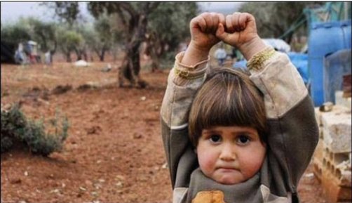 آواره شدن ۷۰ هزار کودک سوری در جریان حمله ترکیه