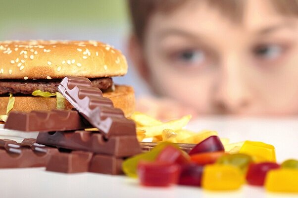 والدین؛ تبعات چاقی قبل از ۶ سالگی را جدی بگیرند!