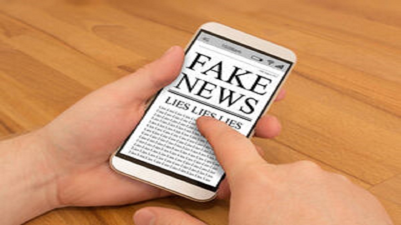 چه چیزی باعث می‌شود اخبار جعلی را باور کنیم؟
