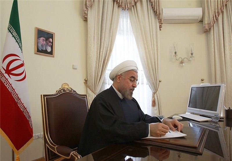 پیام روحانی به «میشل عون» در پی انفجار بیروت: ایران آماده ارسال کمک‌های پزشکی و مداوای مجروحان است