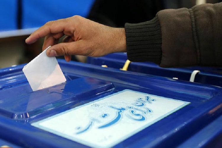 مردم کرج با نمایش بصیرت انتخاباتی، دشمن را مات می کنند/ البرز میزبان یک سوم صندوق های اخذ رای کشور