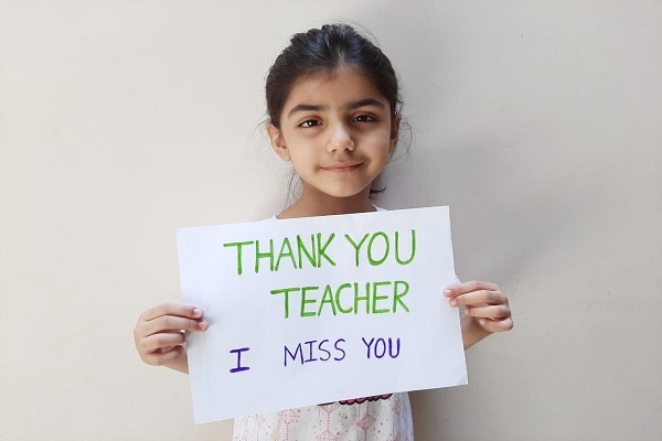 قدردانی جالب دانش آموزان جهان از معلمان خود + تصاویر