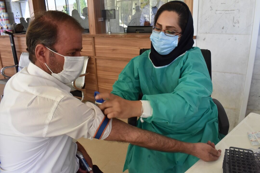 واکسیناسیون پاکبانان مناطق دهگانه شهرداری کرج آغاز شد