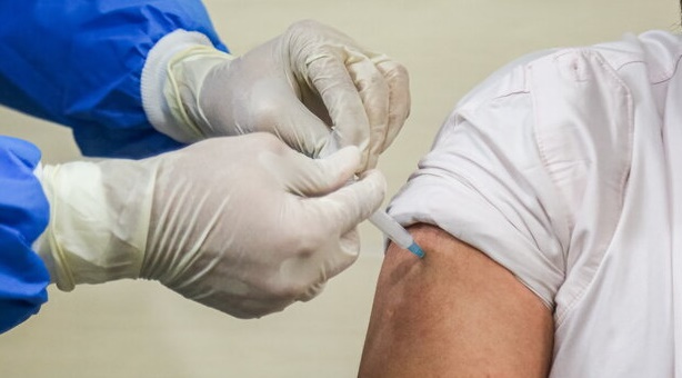لزوم برخورد با سوءاستفاده کنندگان از واکسن پاکبانان