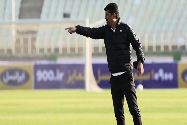 حسینی: بازی با استقلال را به فال نیک می‌گیریم / برای قهرمانی در جام حذفی تلاش میکنیم