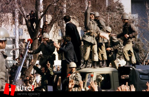 وقتی جهاد خودکفایی ارتش مولفه اقتدار دفاعی و امنیتی ایران در جهان شد/ بومی سازی بازدارندگی؛ از ساخت جنگنده کوثر تا پهپادهای حمل مهمات