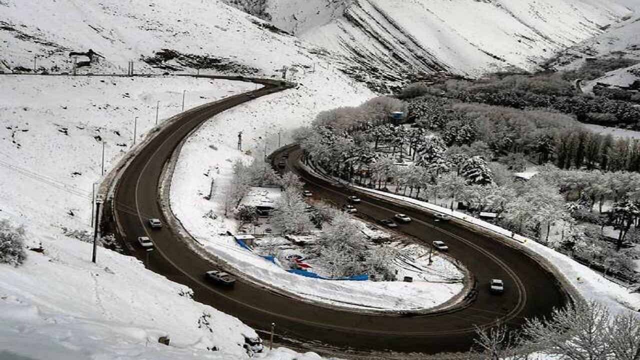 کولاک و برف جاده‌ های کوهستانی در آخر هفته/ بارش شدید و رعد و برق در البرز