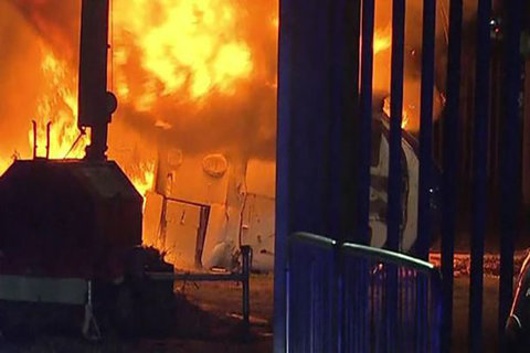 انفجار کپسول گاز در سهیلیه چهارباغ کرج سه مغازه را به آتش کشاند