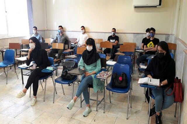 الزام دانشگاه ها برای برگزاری امتحانات حضوری برای دانشجویان