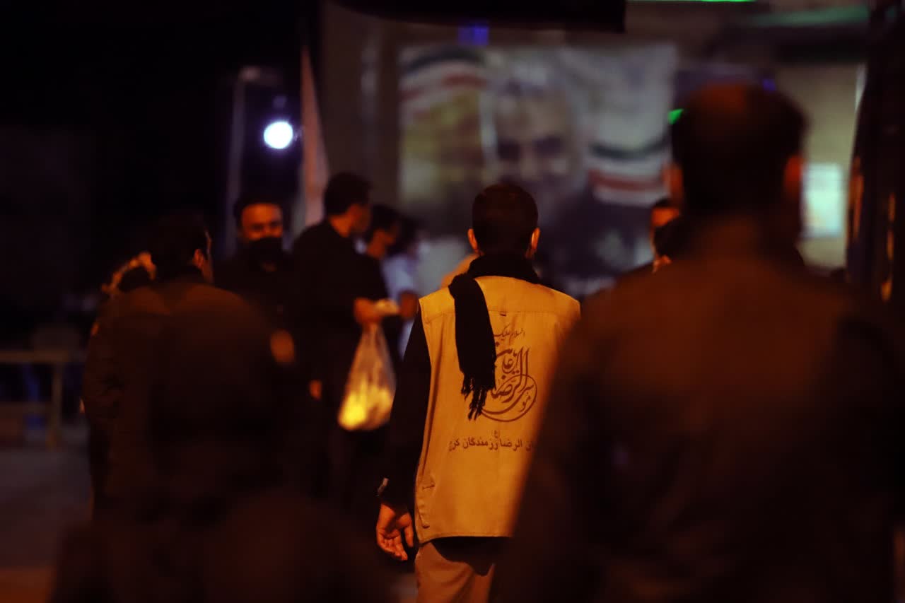 آیین معنوی سومین شب قدر در البرز برگزار شد/ دعا و استغفار مردم خداجو برای برون ‌رفت از کرونا + تصاویر