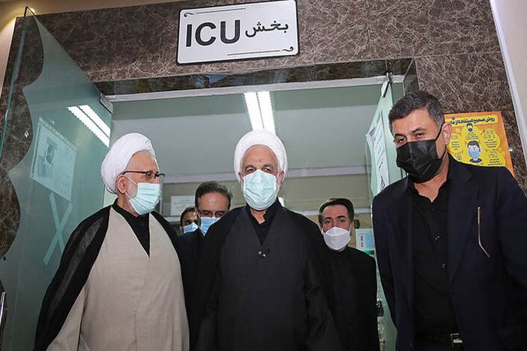 بیمارستان ۲۲۰ تخت خوابی امام خمینی (ره) کرج؛ از کما تا احیاء/ همت قوه قضائیه ۲۵۸ پرسنل بیکار شده را به مدار درمان برگرداند