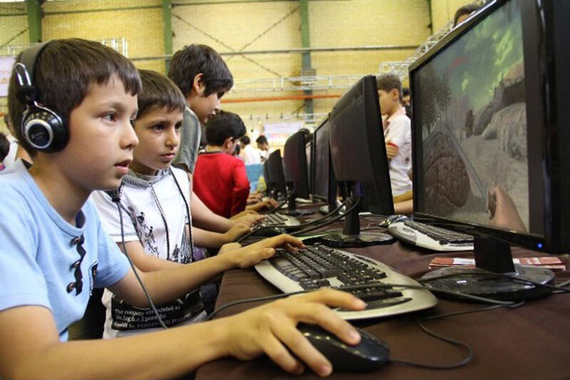 زنگ خطر بازی های رایانه ای در کشور به صدا درآمده است/ کودکان چینی حق بازی آنلاین بیشتر از ۳ ساعت رو ندارند!//خبر تولیدی///
