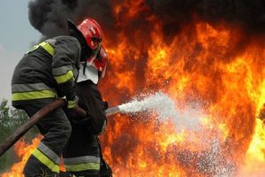 آتش سوزی در کرج یک کشته و ۲ مصدوم برجای گذاشت