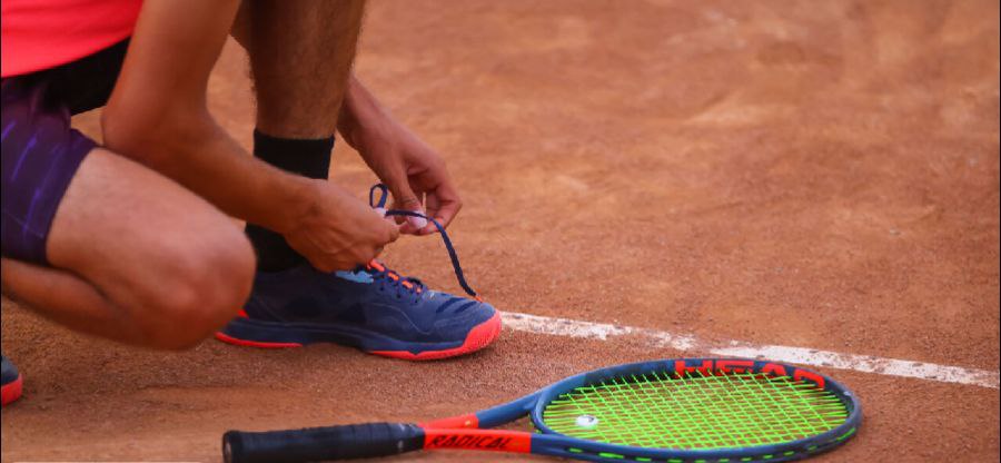 دبیر هیات تنیس استان البرز اعلام کرد که رقابت های لیگ تنیس ایران از امروز سه شنبه به میزبانی دهکده ورزشی چهارباغ این استان آغاز شد