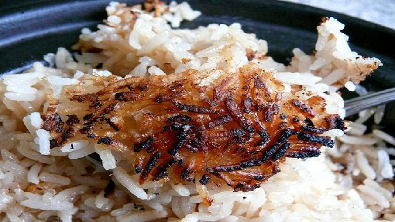 چگونه بوی سوختگی برنج و ماکارونی را با فوت و فن آشپزی برطرف کنیم؟