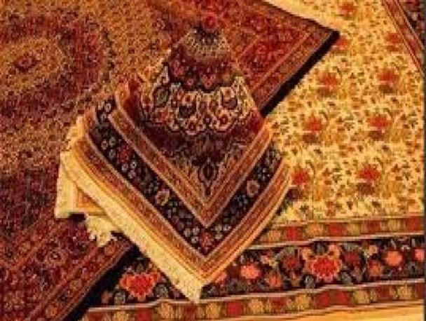 غوغای طرح و رنگ در فرش دستباف ایرانی/ تحریم‌ها و مدیریت ضعیف زیرپای فرش ایرانی را کشید