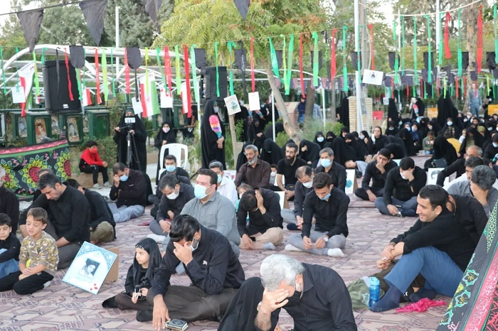 مراسم عزاداری خادمین خانه شهید در امامزاده محمد(ص) کرج برگزار شد+تصاویر