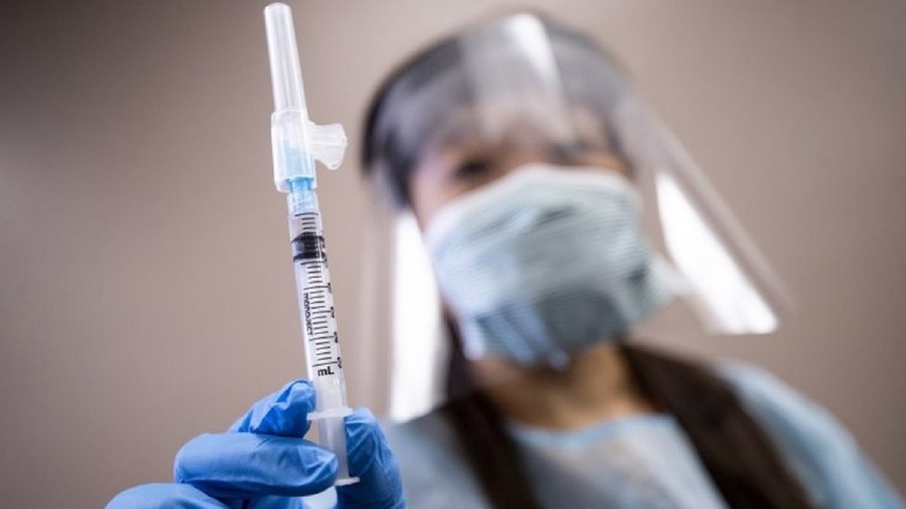 چند روز باید بین واکسن آنفلوانزا و کرونا فاصله باشد؟