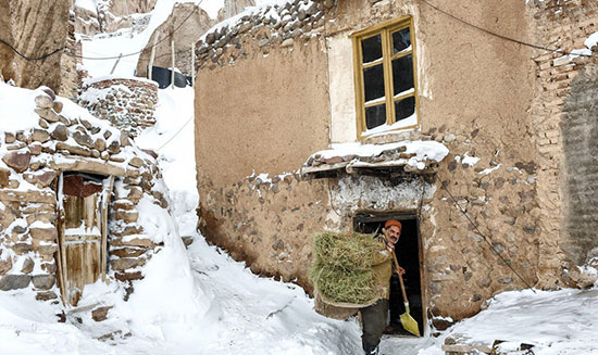 مردم ۲۳ روستای طالقان در حسرت گاز شهری/ دستان سردی که یک دهه از سرما می ‌لرزد