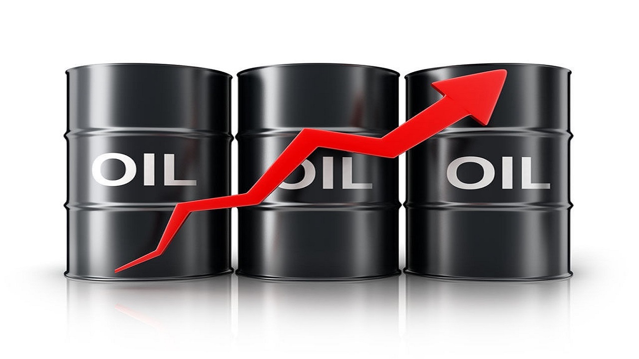 افزایش ۸۱ درصدی قیمت نفت ایران در سال ۱۴۰۰