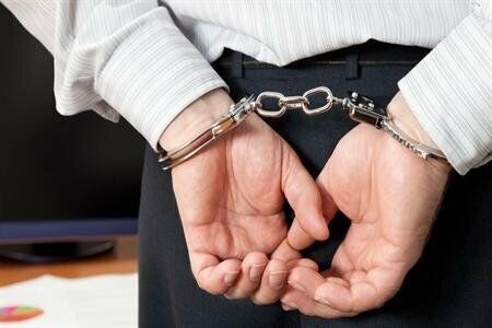 دستگیری آدم ربای سابقه دار در کرج/ ربودن به دلیل اختلافات مالی