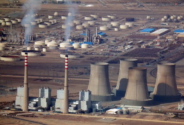 مازوت‌ سوزی در ۱۴ نیروگاه بخاری کشور/ آلایندگی منتظرقائم در البرز
