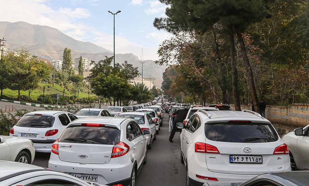 ترافیک در آزادراه کرج-تهران/ وضعیت تردد در طالقان روان است