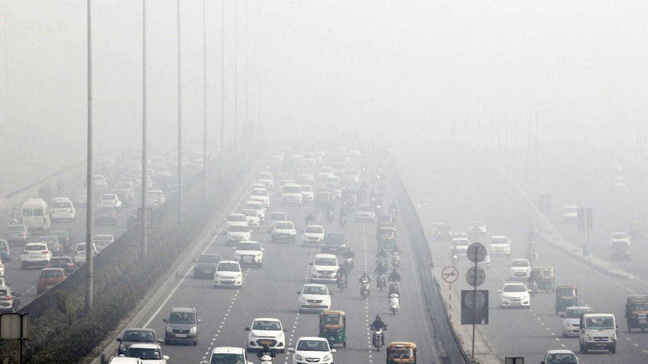 هشدار وزارت بهداشت درباره کیفیت هوای امروز / گروه‌های حساس از منزل خارج نشوند