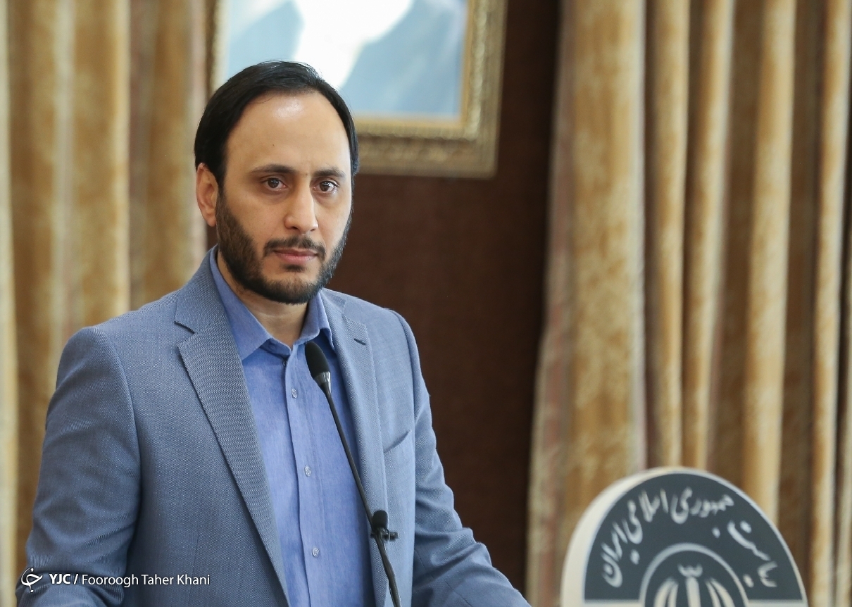 سخنگوی دولت: دولت با طرح تشکیل وزارت بازرگانی موافقت کرد