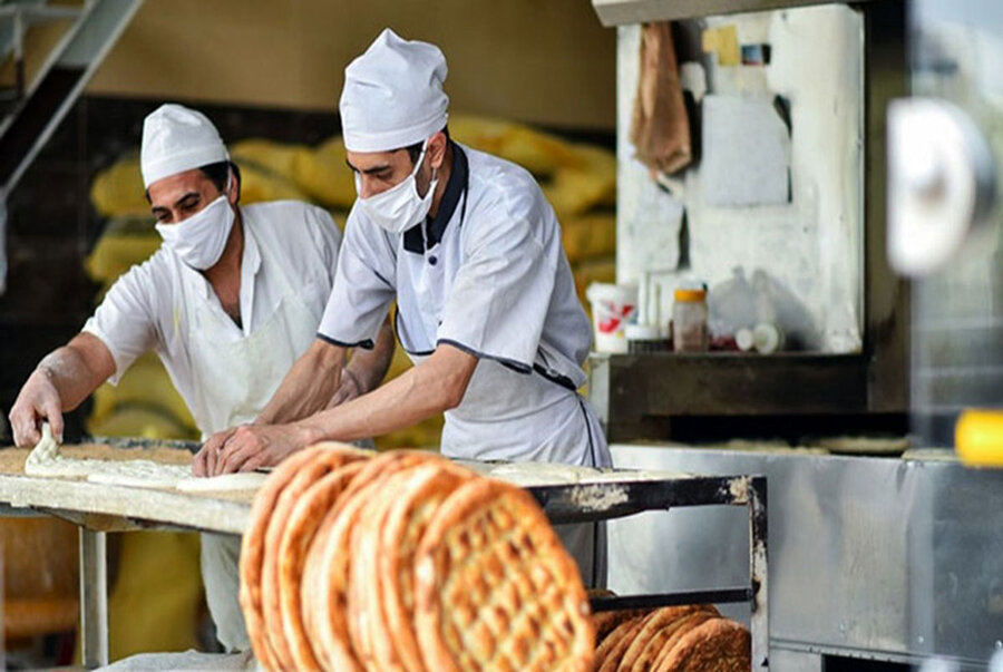 عدم افزایش قیمت نان ۱۳۰۰ نانوایی کرج را گرفتار کرد/ آوار قطعی دستگاه کارتخوان بر سر نانوایی ها
