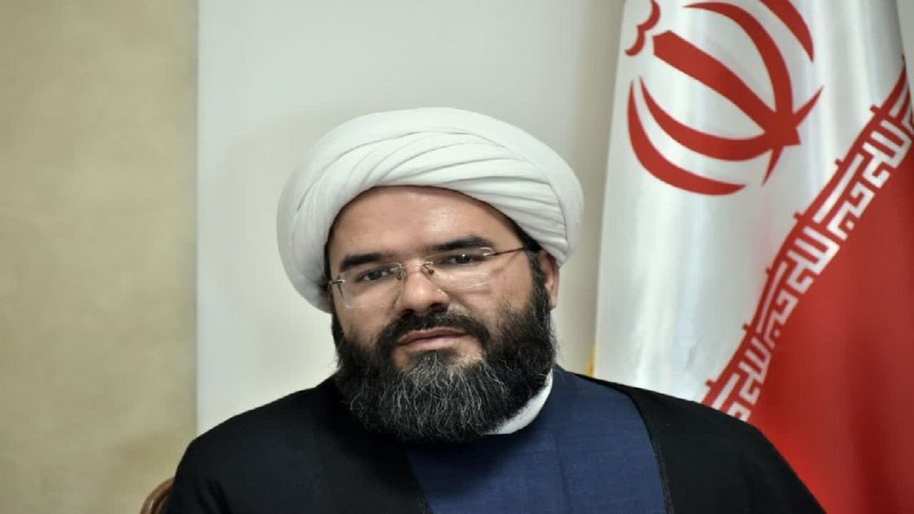 عضو کمیسیون فرهنگی مجلس: اینستاگرام و واتس‌ آپ به ایران می‌ آیند