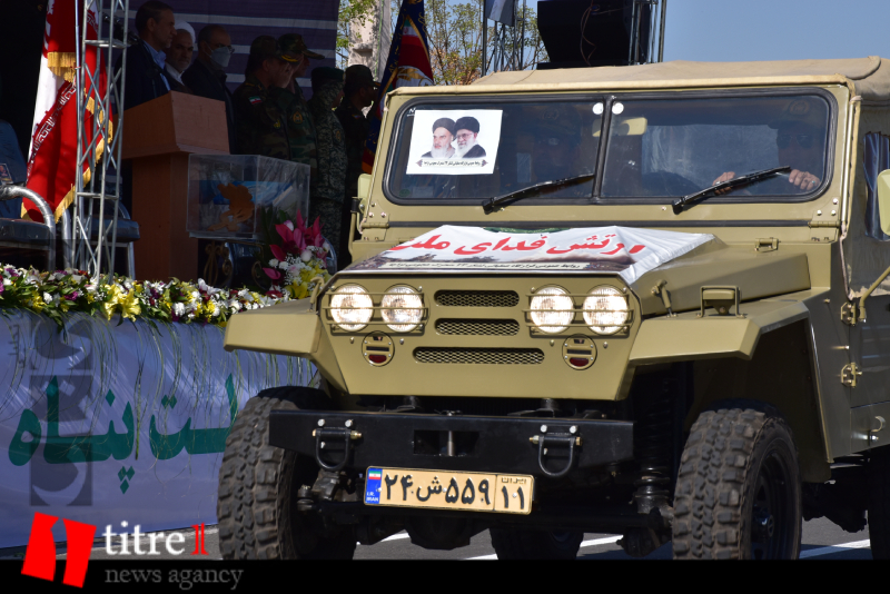 مراسم رژه روز ارتش در کرج برگزار شد + تصاویر