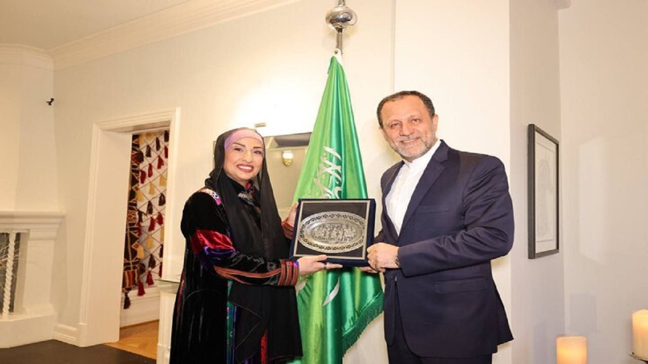 حضور سفیر ایران در نروژ در مراسم افطاری سفیر عربستان