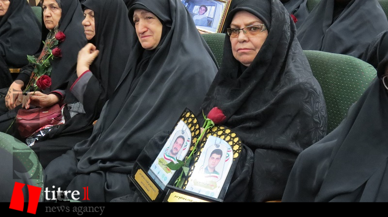 مراسم تکریم مادران شهدا در کرج برگزار شد