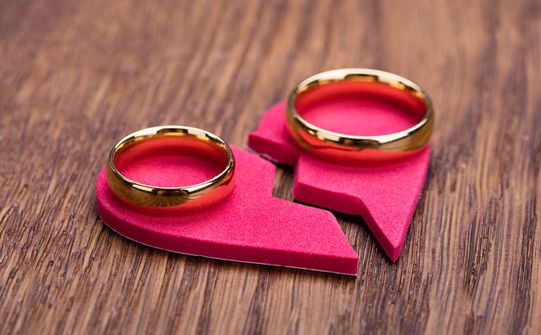 طلاق عاطفی یکی از دلایل اختلاف بین زوجین در البرز