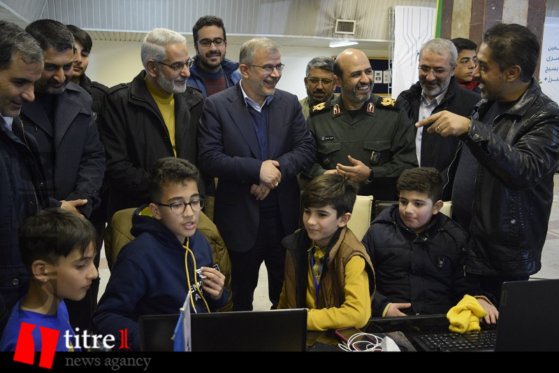 بازدید مسئولین البرزی از رویداد تولید محتوای دیجیتال بسیج