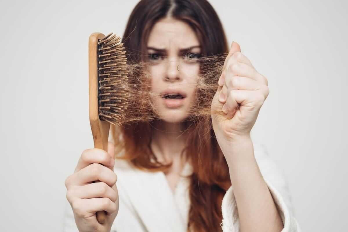 فیلم/ دلایل ریزش مو در زنان