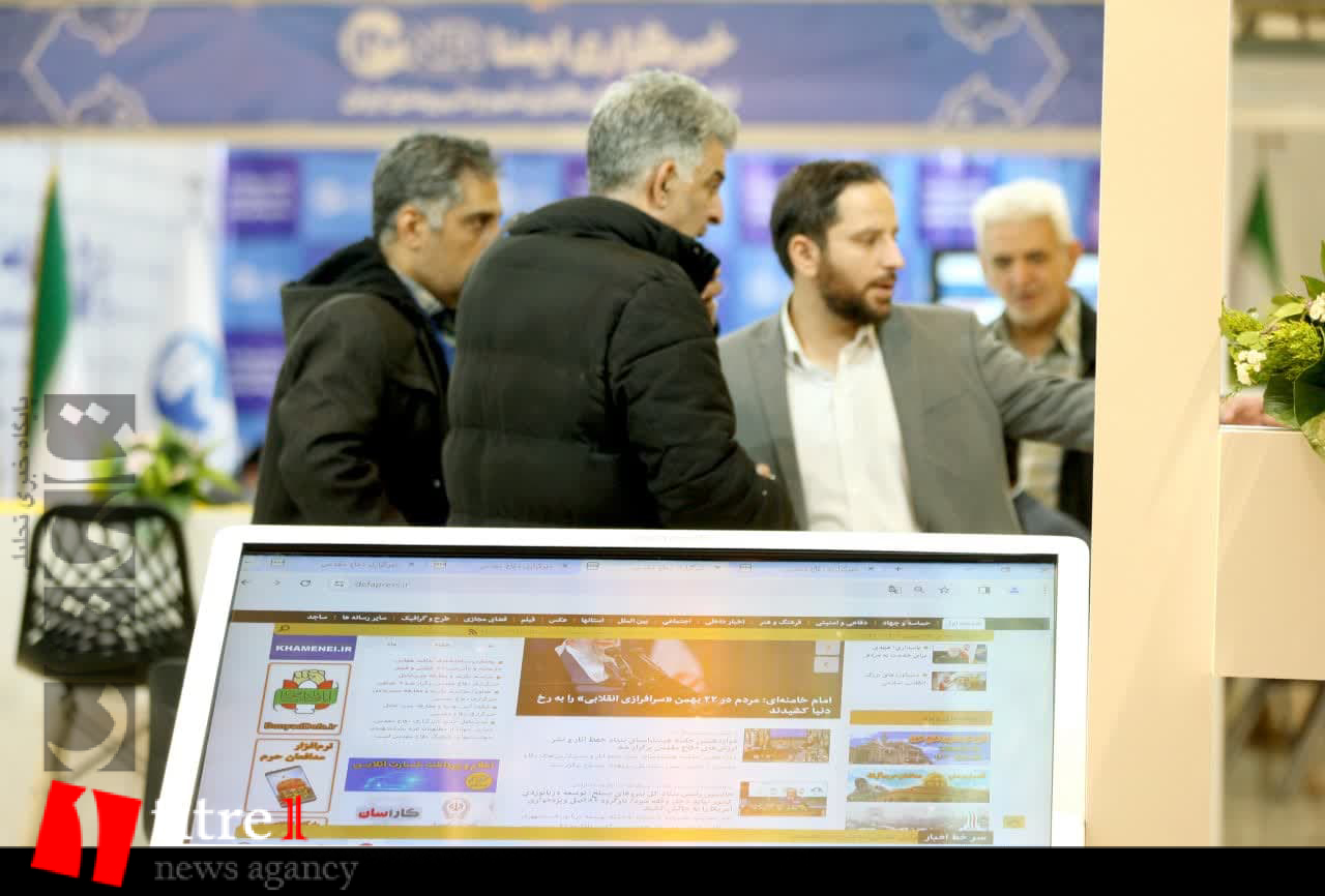 بازدید اصحاب رسانه البرز از نمایشگاه مطبوعات