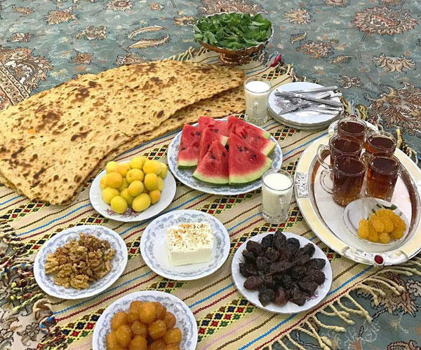 مادران خانه را مهیای ماه رمضان کنند