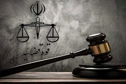 پروانه ٨ وکیل در البرز تعلیق شد